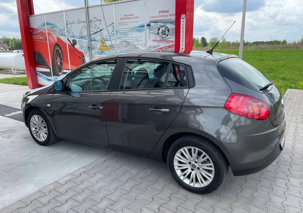 Fiat Bravo cena 15900 przebieg: 260911, rok produkcji 2009 z Sępólno Krajeńskie małe 562